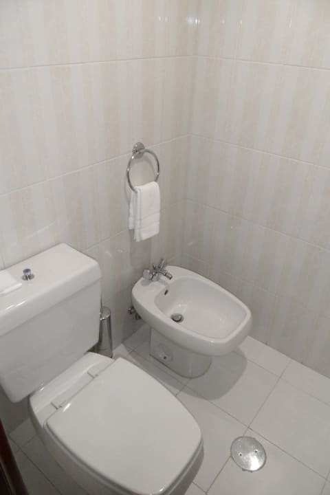 Die Toilette Golden Tulip Porto Gaia Hotel & Spa