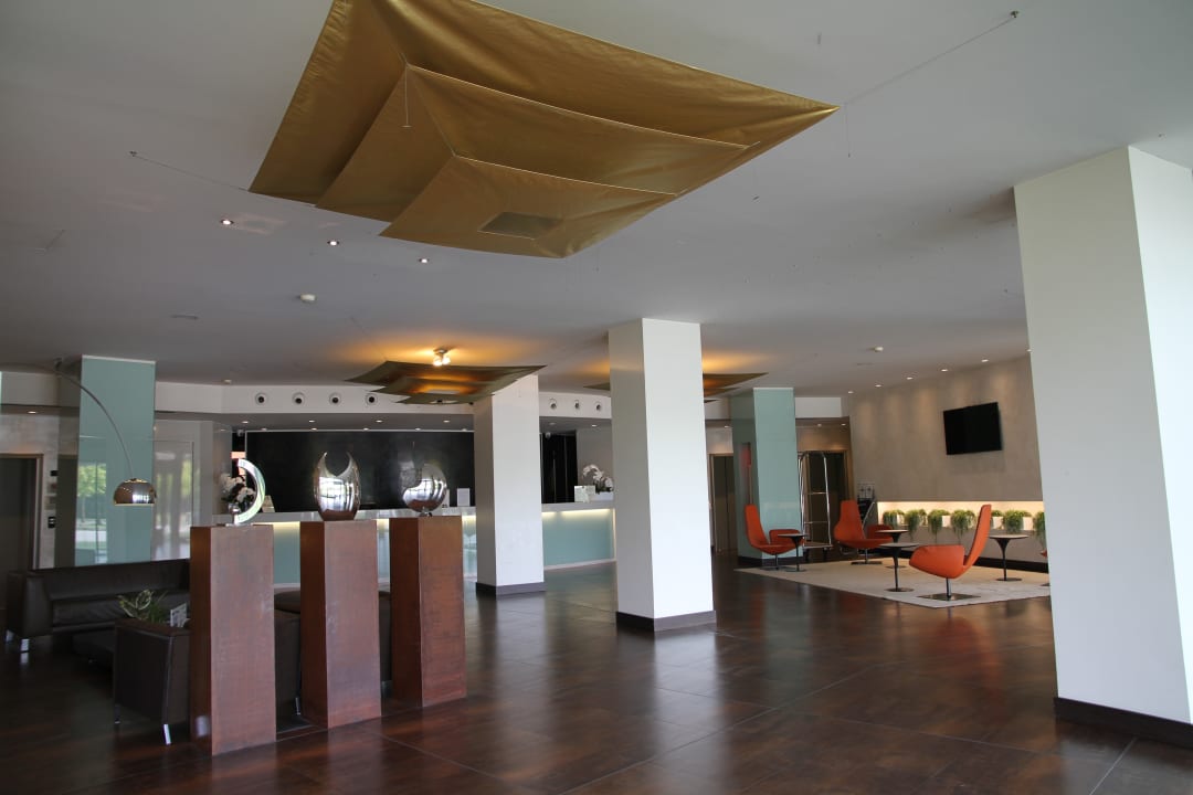 Sonstiges Hotel Cruise