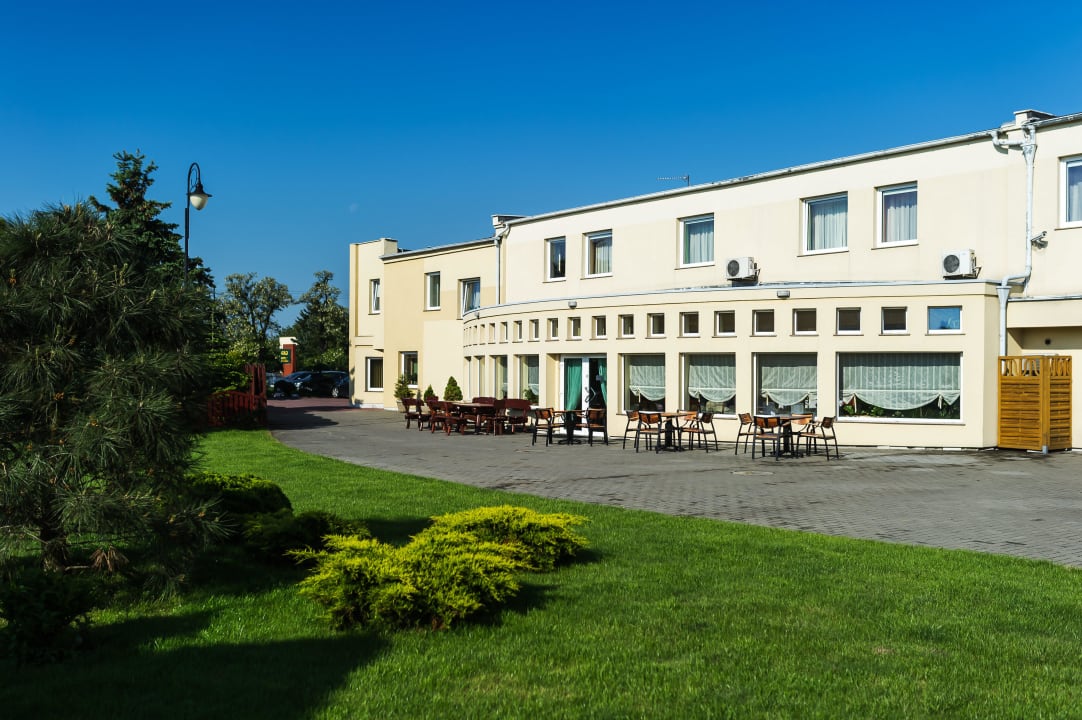 Ogród Henlex Hotel