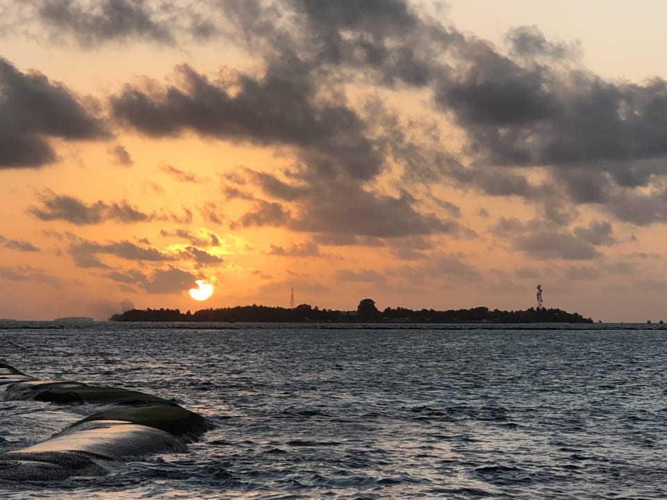 Strand Adaaran Select Meedhupparu Island Resort - Premium All Inclusive