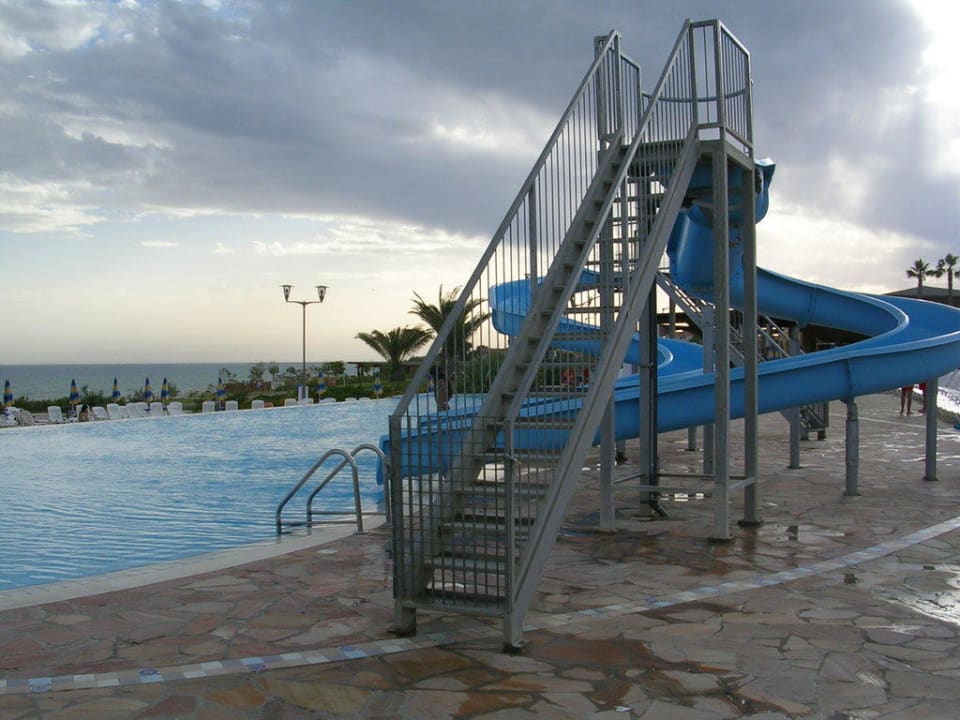 Piscina Serenusa Resort