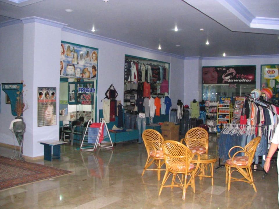 Geschäfte im Hotel Kırbıyık Resort Hotel - Alanya