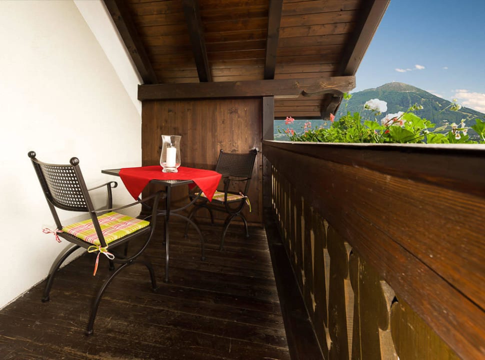 Kasperhof Appartment 5 in Innsbruck Apartments Kasperhof Innsbruck Top 1 - 5