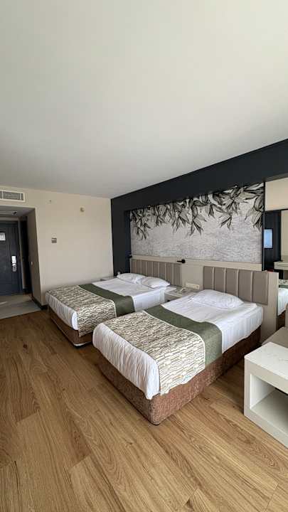 Zimmer Seaden Sea World Resort & Spa