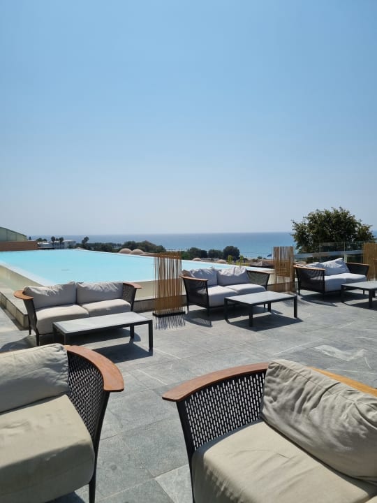 Pool Atlantica Belvedere Resort