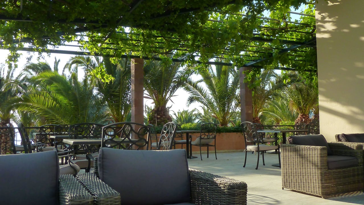 Auf der Terrasse Aphrodite Hotel