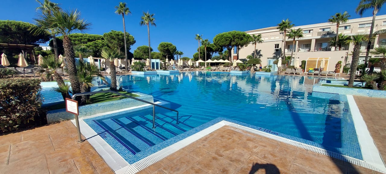 Pool Valentin Sancti Petri