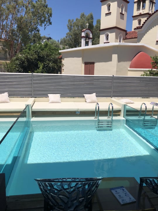 Pool Harmony Boutique Resort