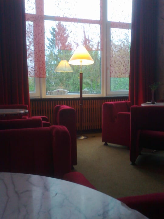 Blick auf die Terrasse Ensana Thermal Hévíz