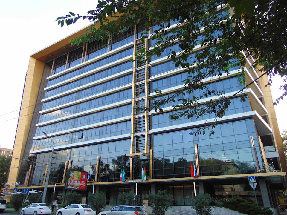 Außenansicht Mercure Almaty City Center