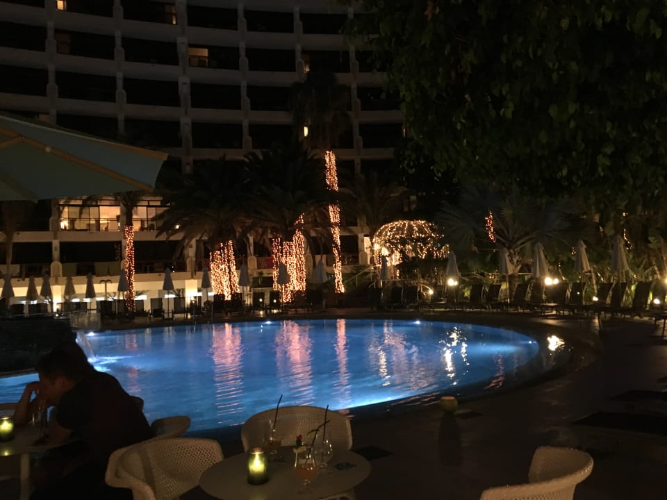 Pool Seaside Hotel Sandy Beach