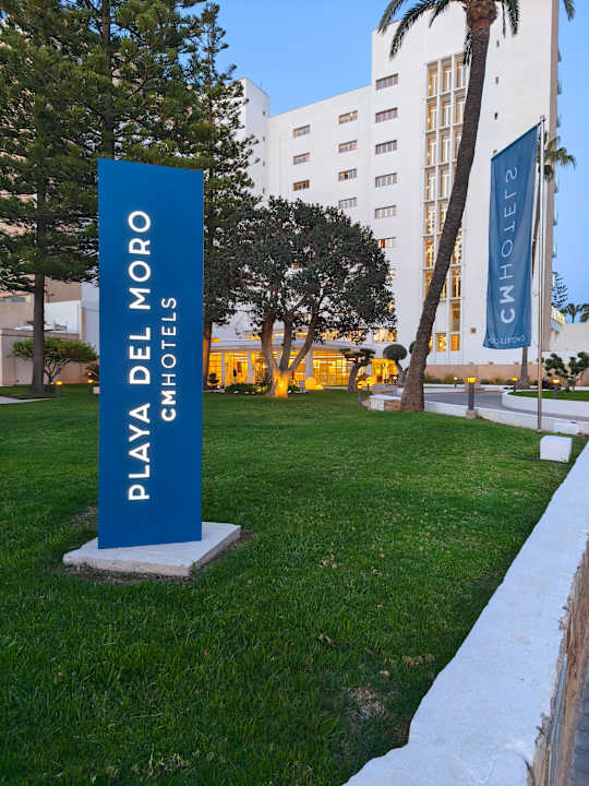 Außenansicht CM Playa del Moro