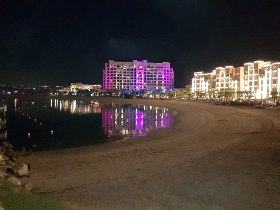 Strand DoubleTree by Hilton Resort & Spa Marjan Island