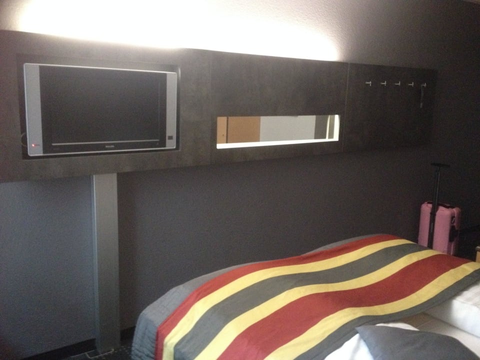 Blick zum TV Hotel Mercure Wien Zentrum