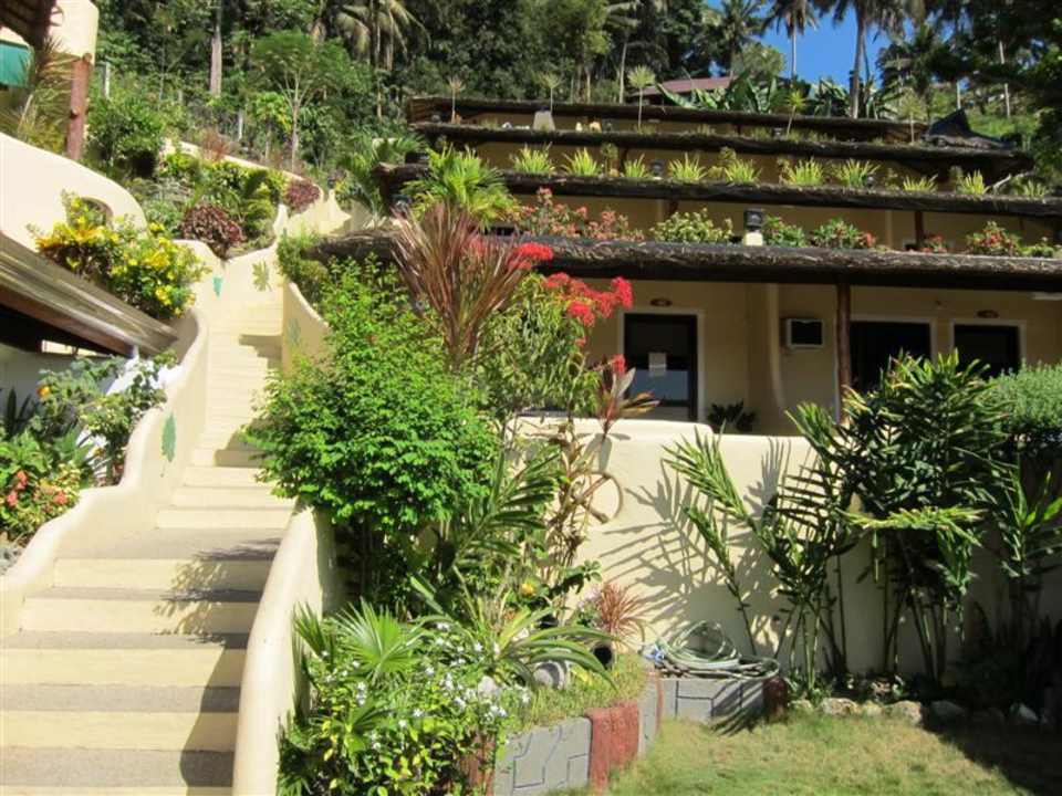 Treppe zu den Zimmern Oriental Sabang Hill Resort