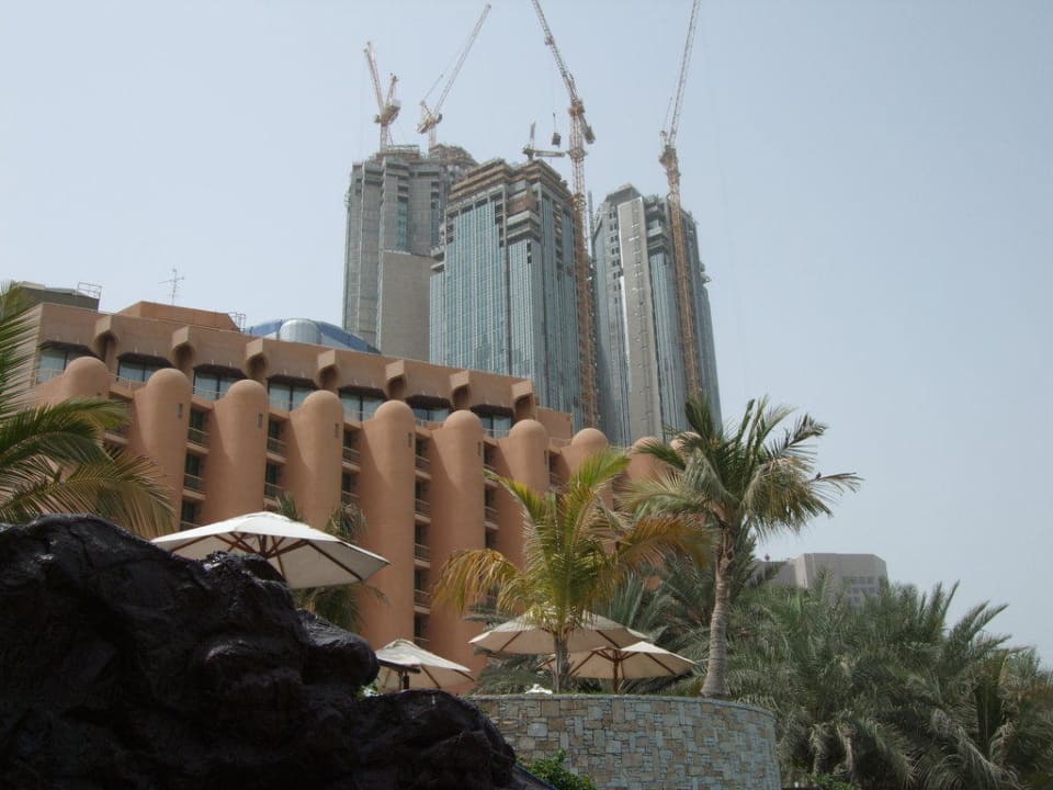 Tower im Bau Sheraton Hotel & Resort Abu Dhabi