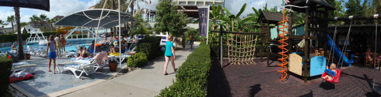 Froggy Club Sealife Buket Resort & Beach