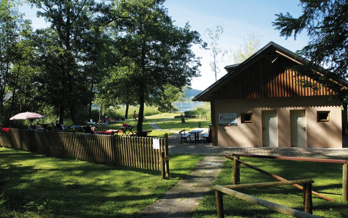 Gartenanlage Landgasthof Hotel Piroutz