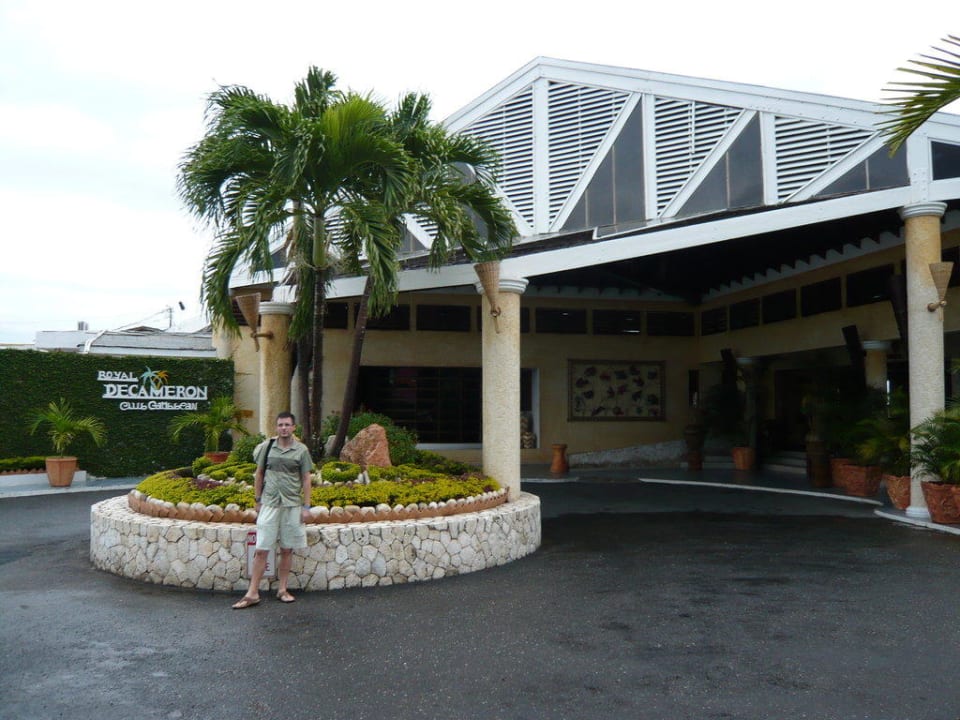 Eingang zum Hotel Grand Muthu Club Caribbean Runaway Bay