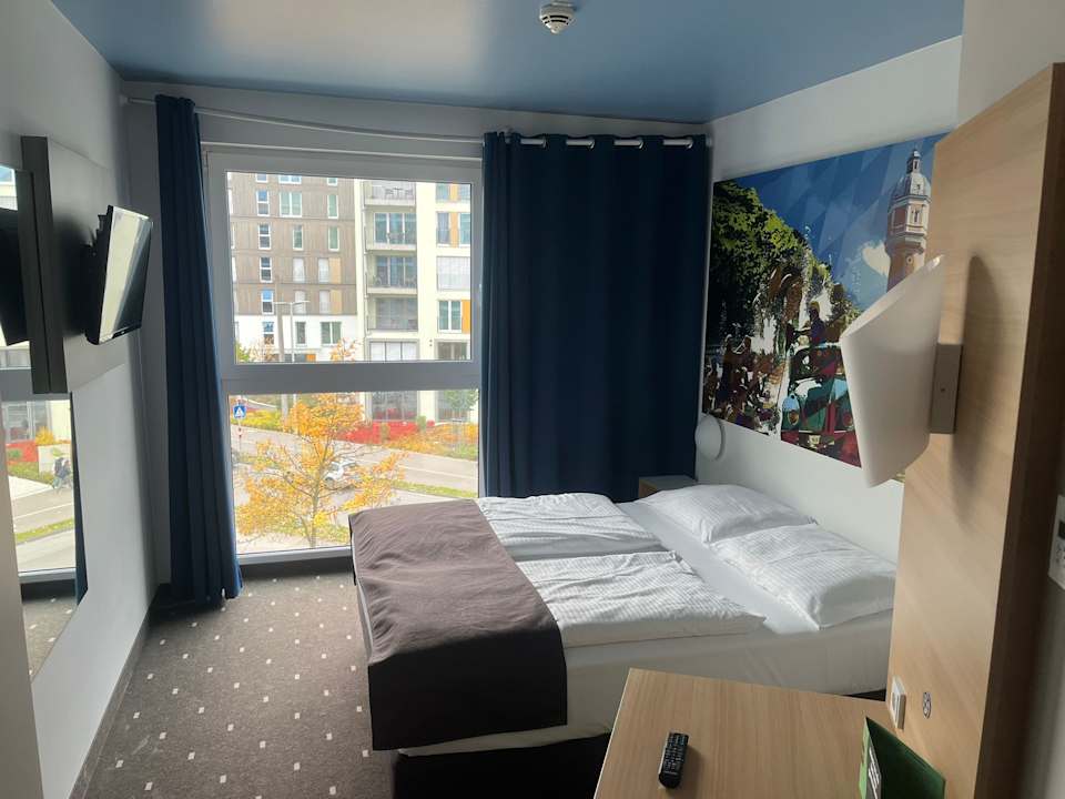 Zimmer B&B Hotel Neu-Ulm