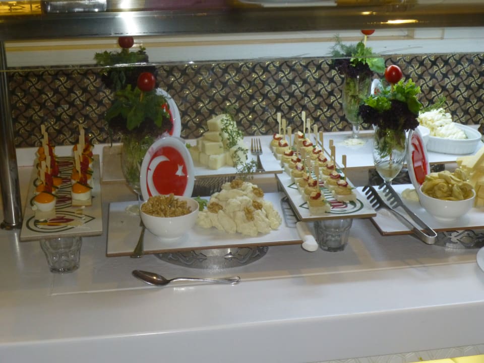 Gastro Royal Taj Mahal Hotel