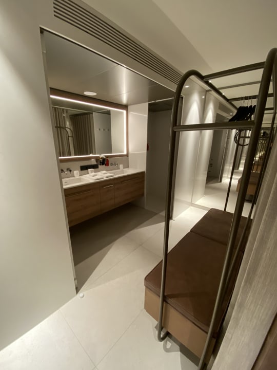 Zimmer b'mine Hotel Frankfurt Airport