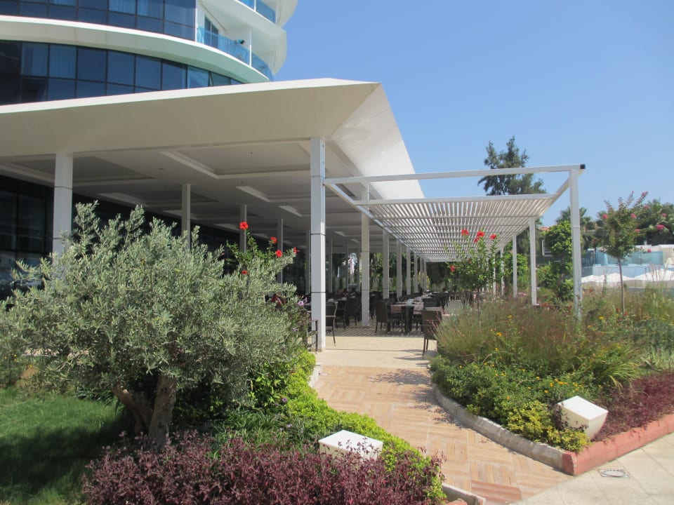 Buiten Q Premium Resort