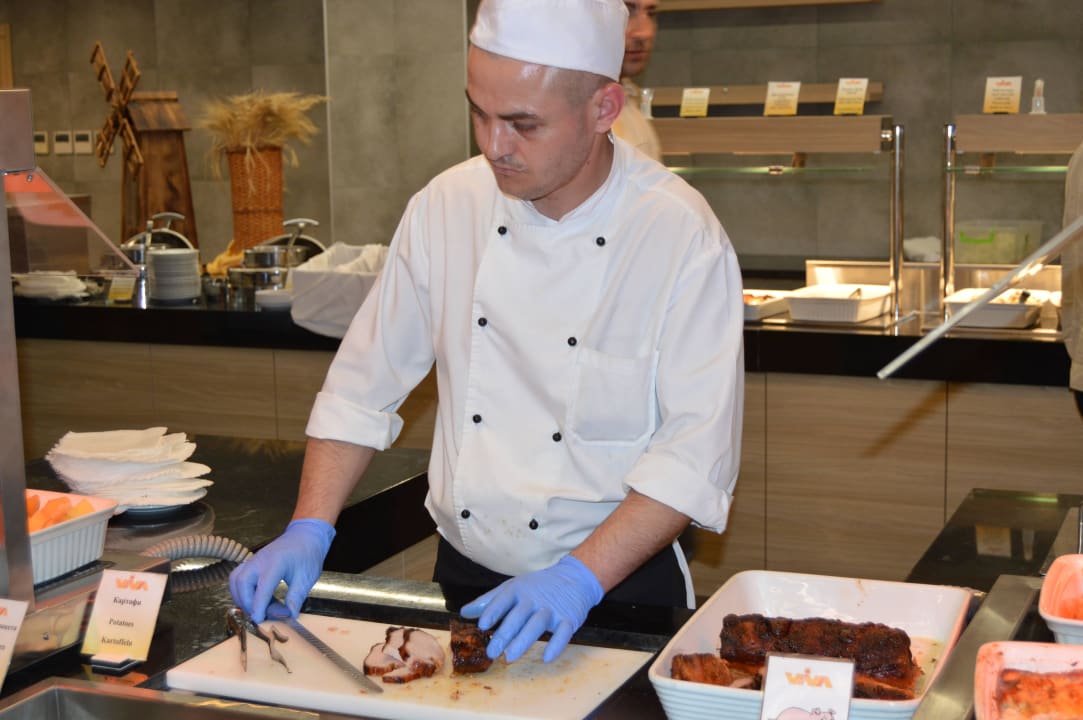 One of the cheffs HVD Viva Club Hotel