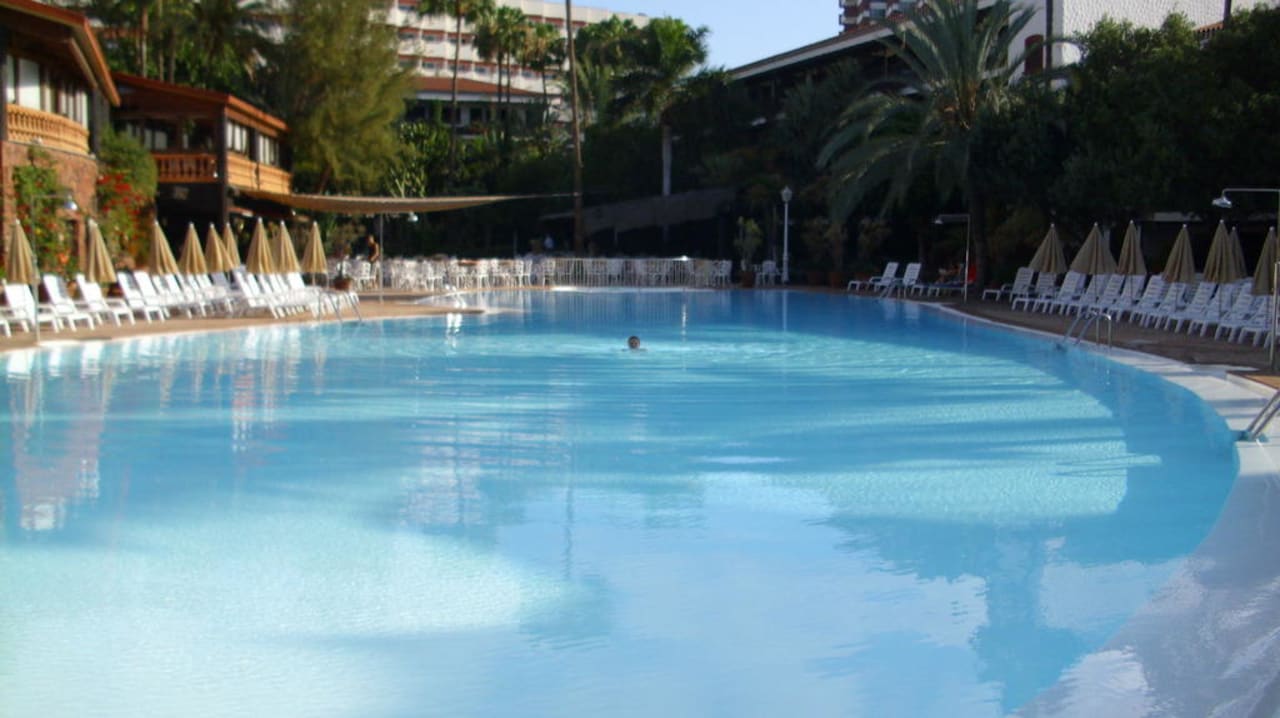 Pool, Restaurant, Bar Hotel Parque Tropical