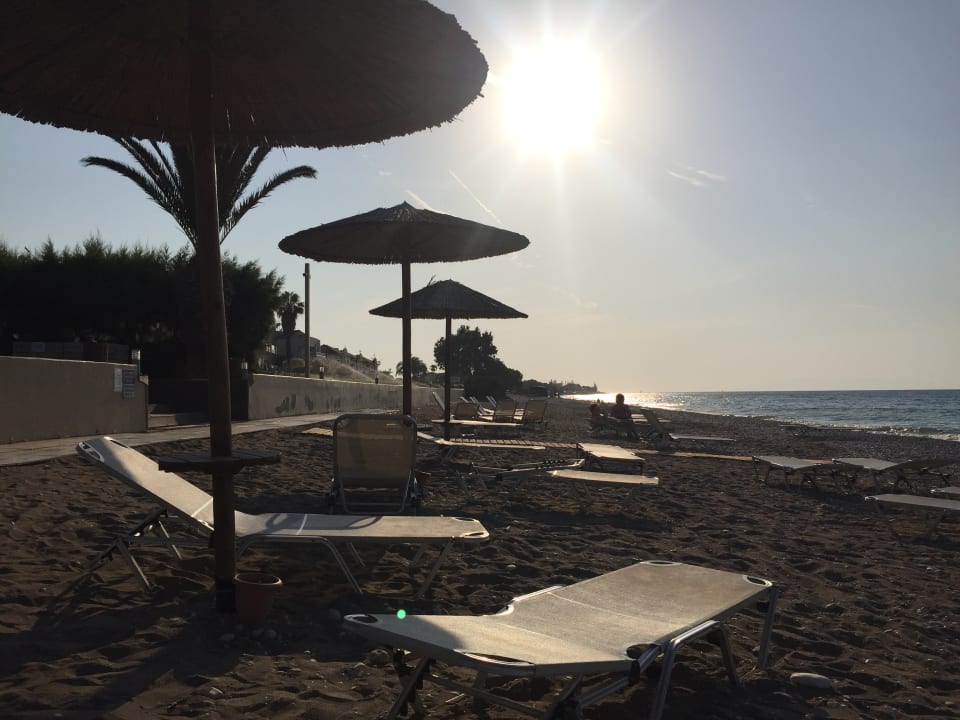 Strand The Ixian Grand & All Suites
