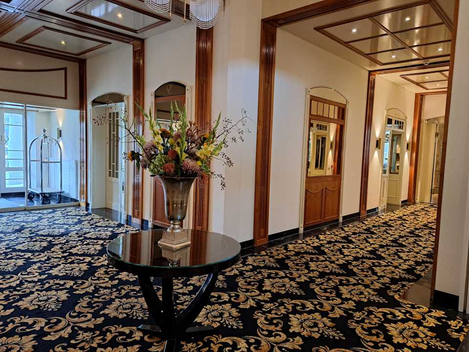 Lobby Hotel Cresta Palace