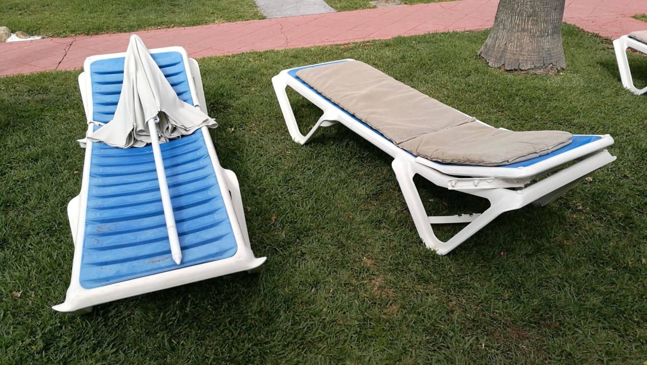 Sonnenliegen Zona Las Buganvillas  HL Miraflor Suites Hotel