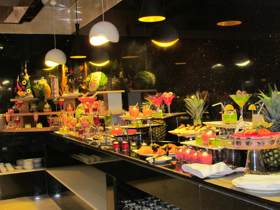 Gastro Mirage Bab Al Bahr Beach Resort