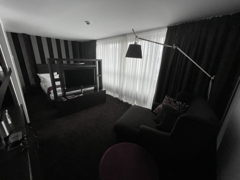 Zimmer Goodman's Living Apartments