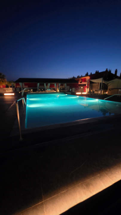 Pool Paradise Residencial