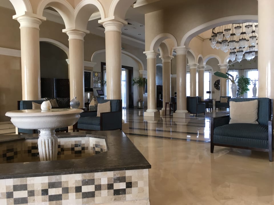 Lobby JAZ Aquamarine Resort