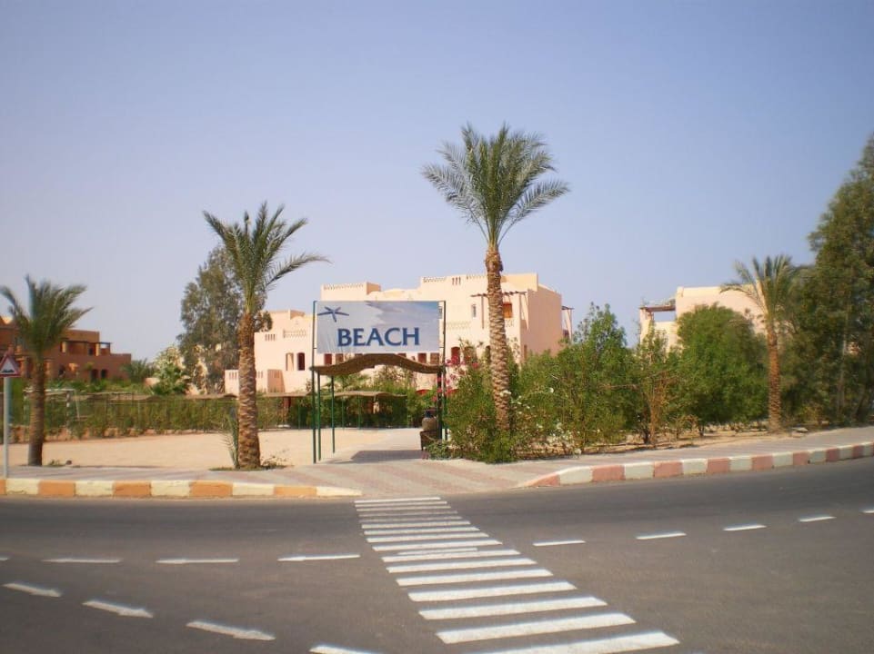 Weg zum Strand Jaz Makadi Oasis Resort