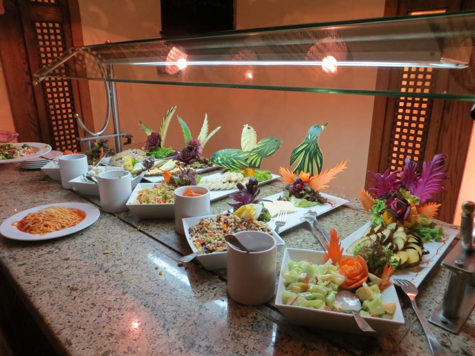 Salate Ghazala Gardens