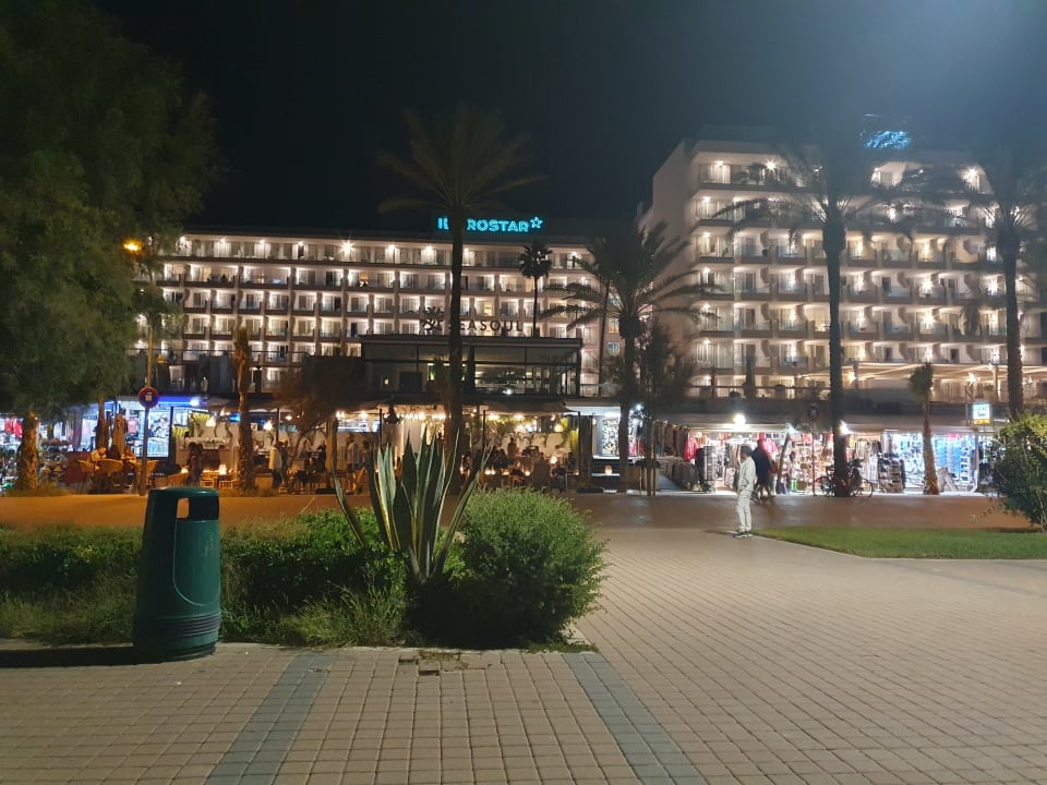 Außenansicht Iberostar Waves Bahia de Palma