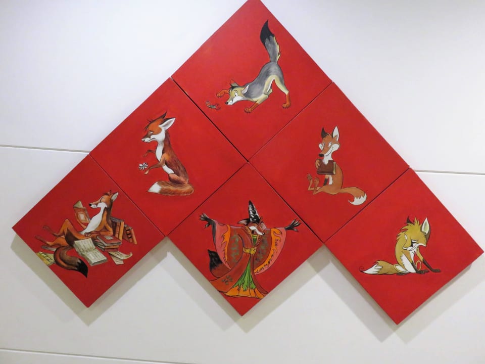 Überall anzutreffende Red Fox Dekoration Red Fox Hotel Delhi Airport