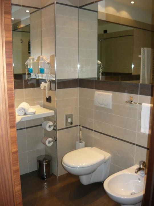 Badezimmer Hotel Red's Redaelli