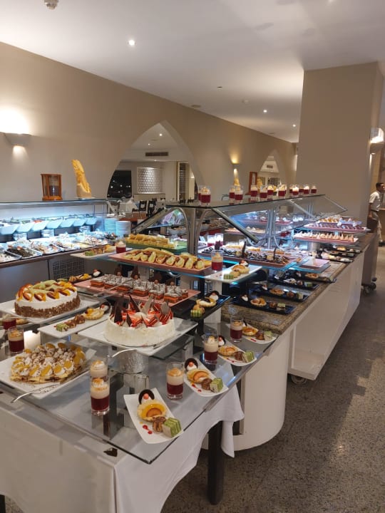 Gastro Three Corners Equinox Beach Resort