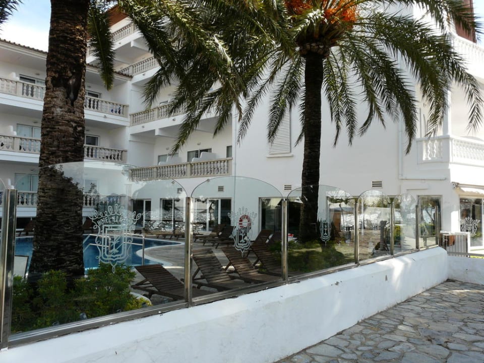 Außenpool Illa d´Or Hotel & Club Apartamentos