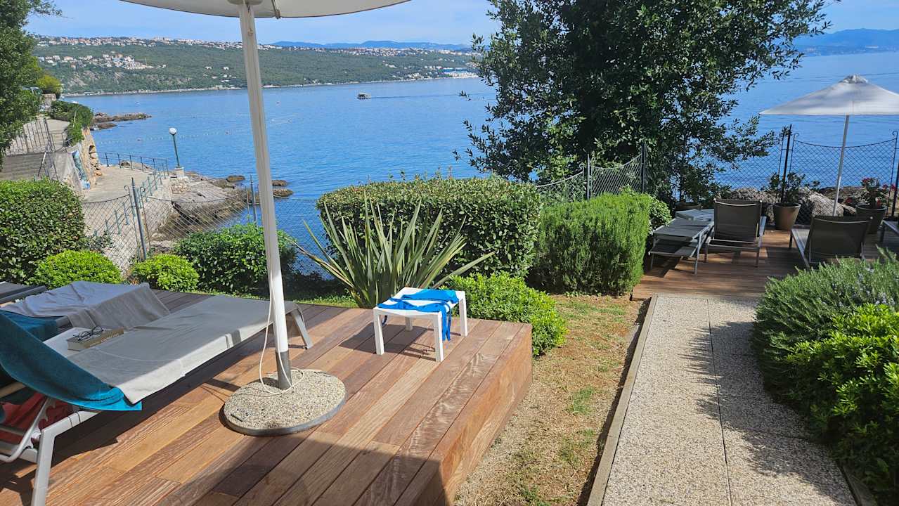 Gartenanlage Hotel Ambasador - Liburnia