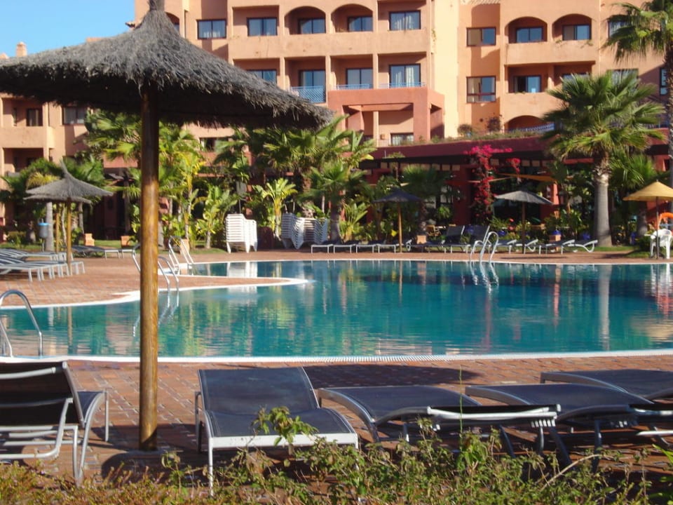 Blick auf den Pool vom Restaurant aus Bakour Oh Nice Costa del Sol