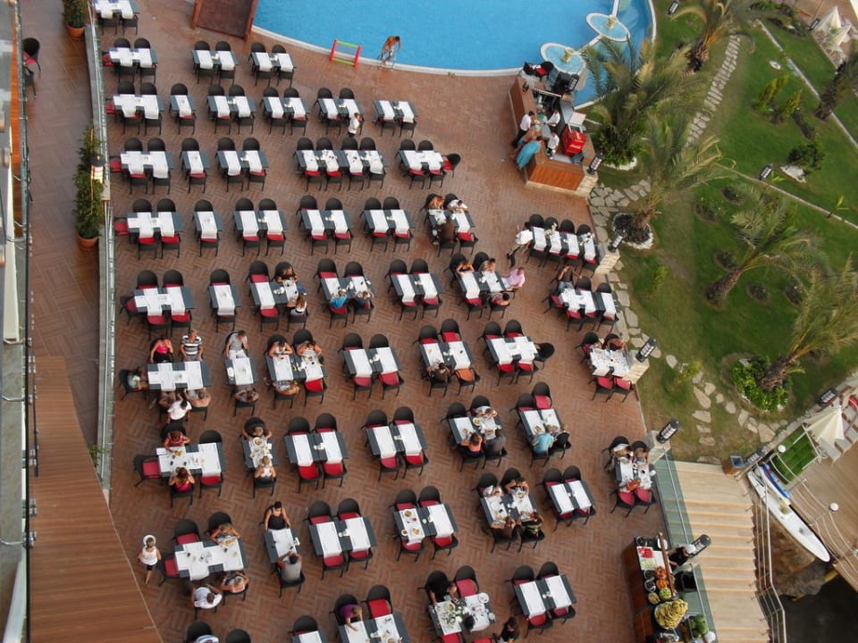 Essensbereich draussen Granada Luxury Okurcalar