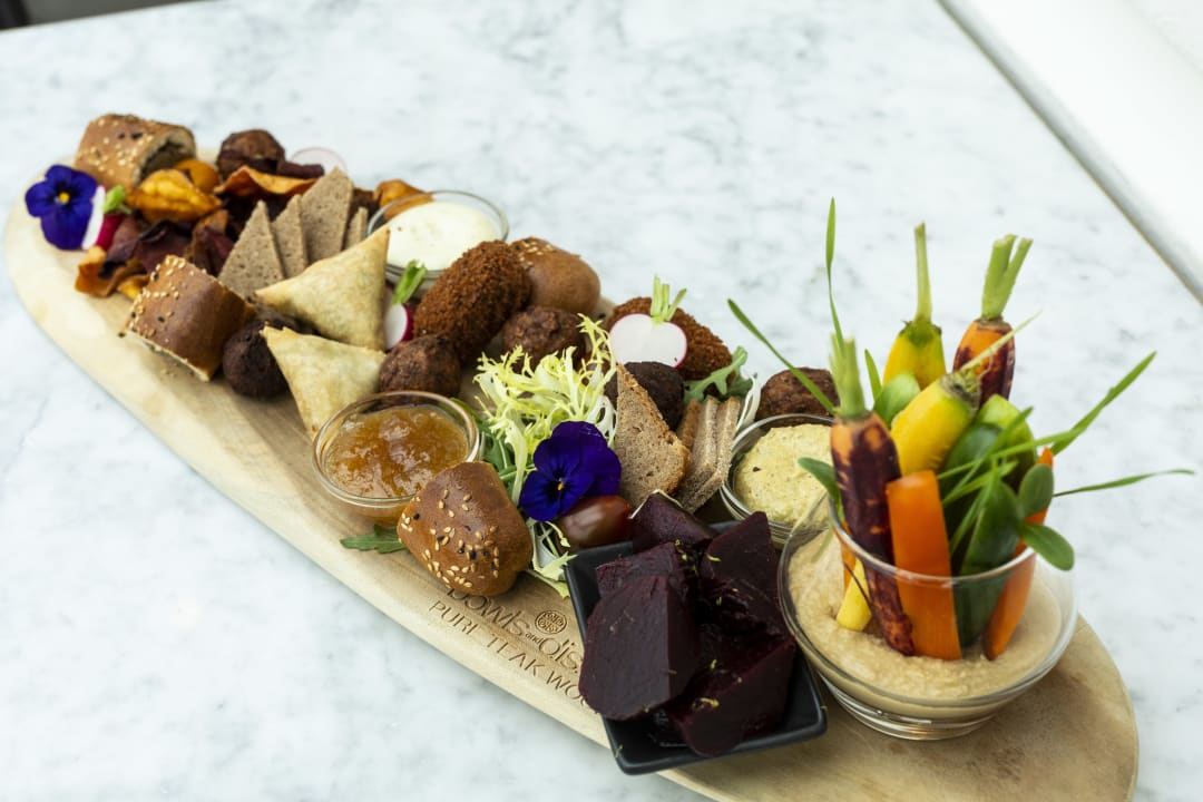 Gastro Golden Tulip Hotel Central