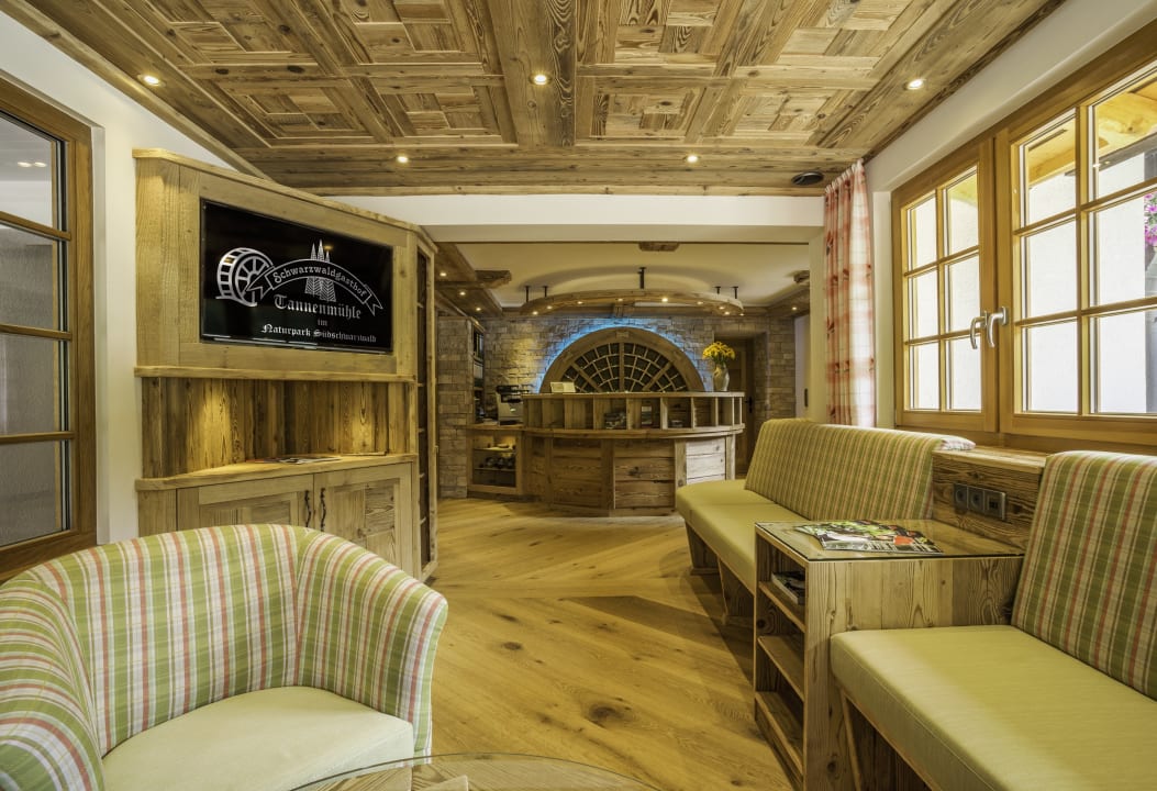 Lobby Hotel Tannenmühle