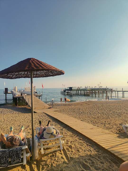 Strand Dizalya Palm Garden