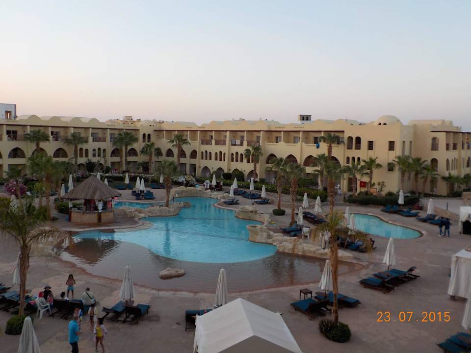 Z pokoju Palmyra Resort